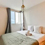 1br Flat View On Eiffel Tower&sacré-coeur Paris